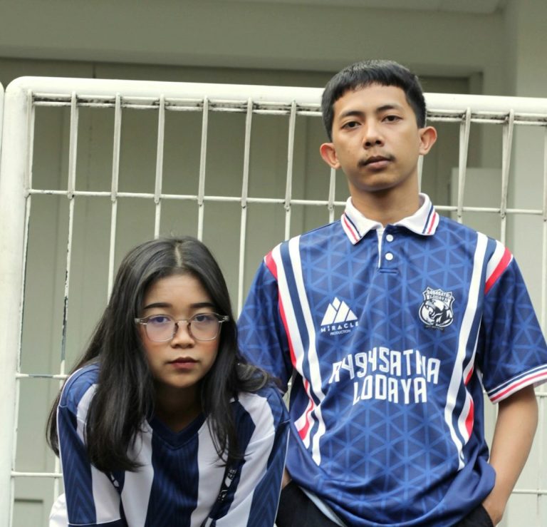How Secondhalf Helps Extend the Life of Football Shirts How Secondhalf Helps Extend the Life of authentic vintage Football Shirts - Secondhalf Stories