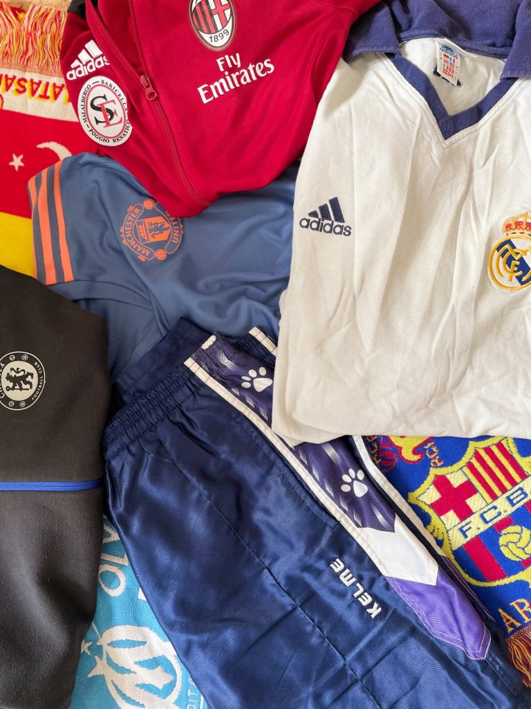 Vintage authentic, original football clothing from the 80s, 90s and 2000s